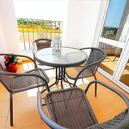 Apartment Apartments *